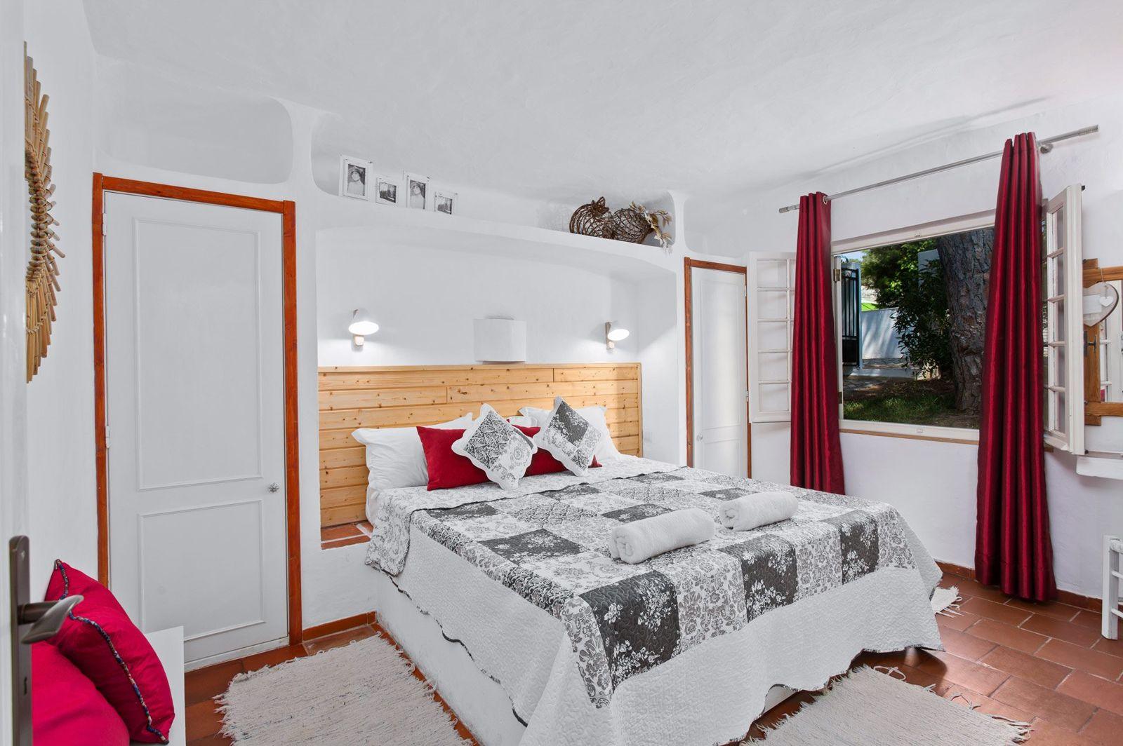 Quarto de casal da Villa Simão